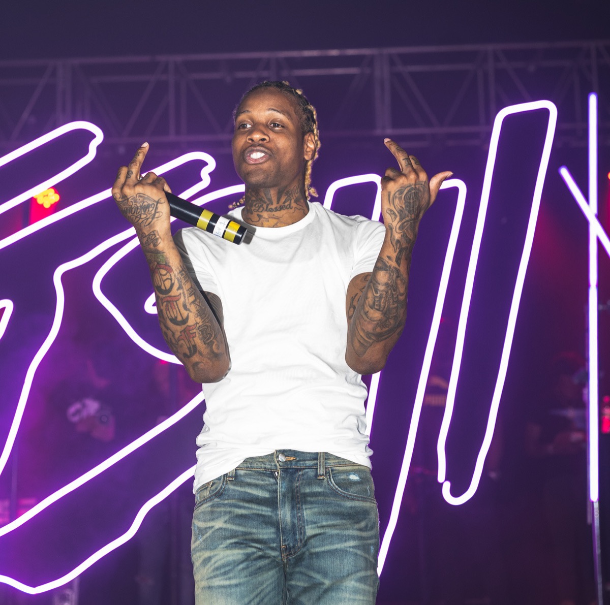 Lil Durk performing live